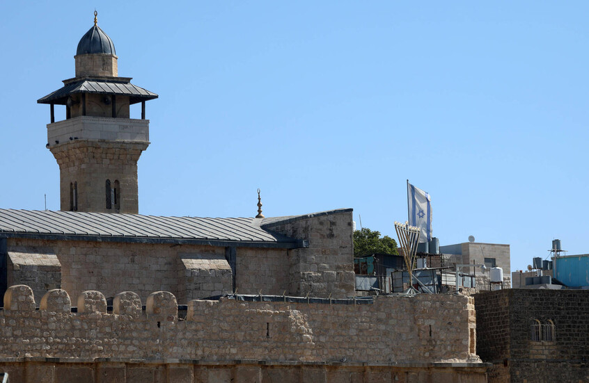 وزير الأوقاف الفلسطيني: الاحتلال يرفض تسليم الحرم الإبراهيمي للجمعة الثانية على التوالي