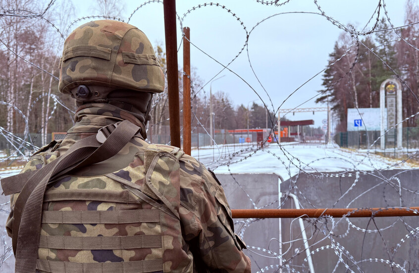 بولندا تخطط لزرع الألغام المضادة للأفراد على الحدود مع بيلاروس وروسيا