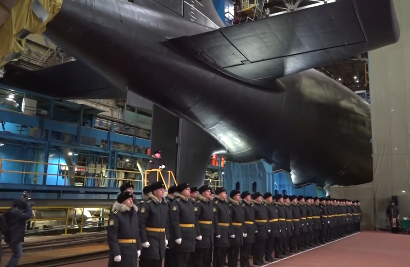 بوتين يطلق الغواصة النووية الجديدة "بيرم"