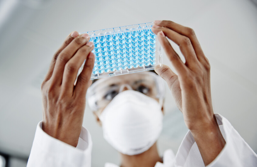 استطلاع: 75% من العلماء يفكرون في مغادرة الولايات المتحدة