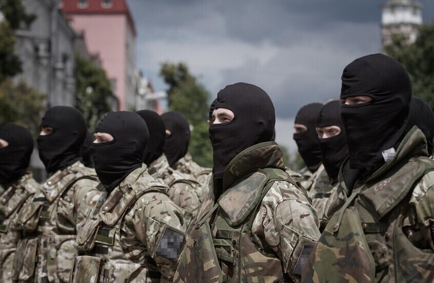 سويسرا.. القضاء العسكري يحقق في مشاركة 14 مواطنا كمرتزقة في صفوف القوات الأوكرانية