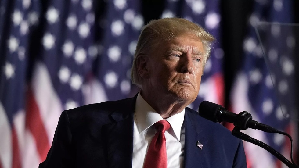 ترامب يهدد "حماس" مرة أخرى بـ "الجحيم" إذا لم تطلق سراح الأسرى