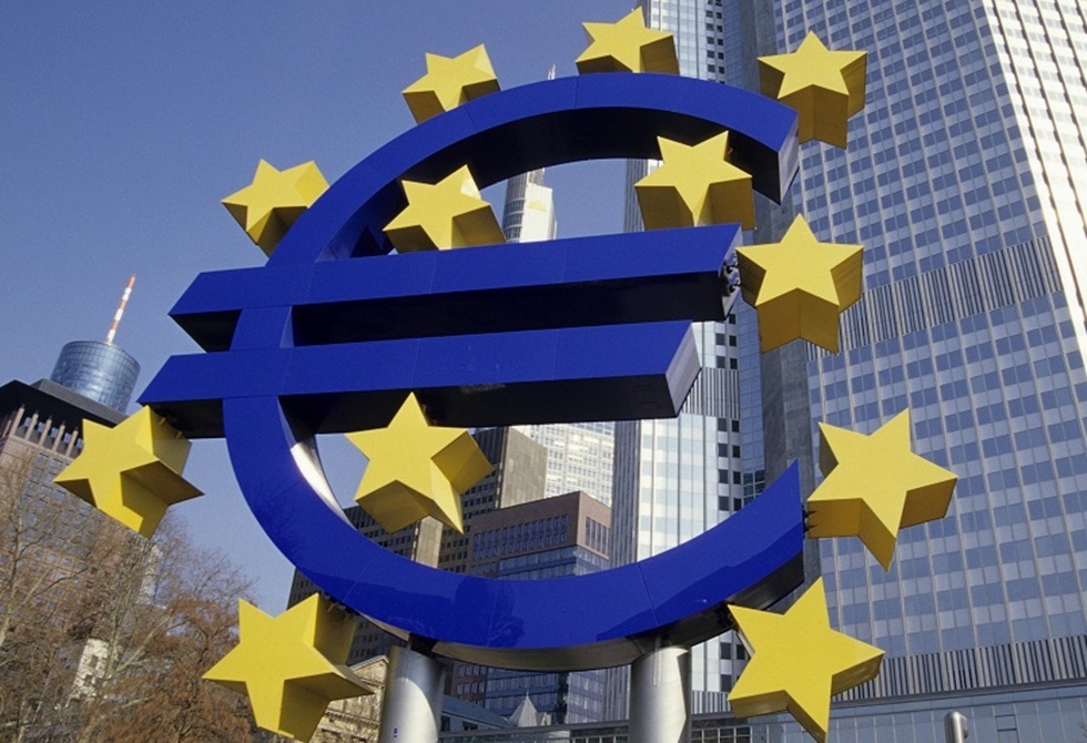 "نيويورك تايمز": من المرجح أن لا يوافق الاتحاد الأوروبي على خطط التمويل الجديدة لأوكرانيا