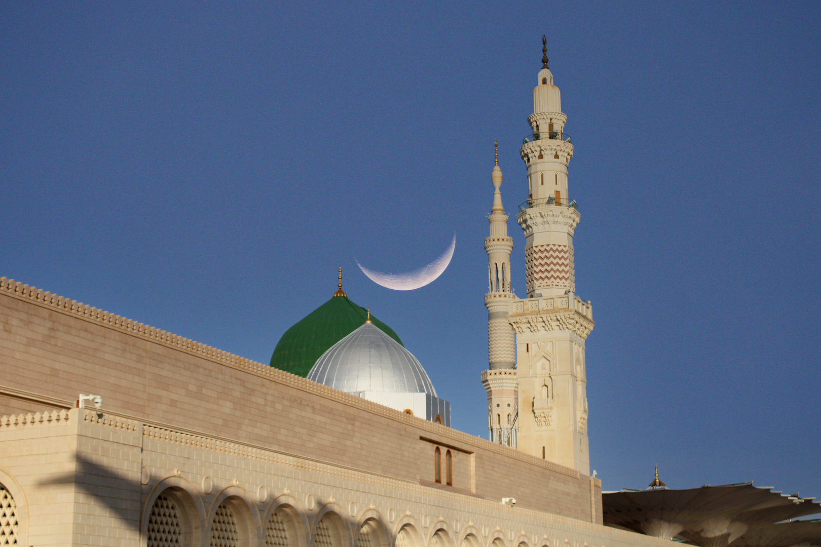 السعودية خبير يحدد الموعد المتوقع لانتهاء شهر رمضان المبارك وحلول عيد الفطر السعودية خبير يحدد الموعد المتوقع لانتهاء شهر رمضان المبارك وحلول عيد الفطر