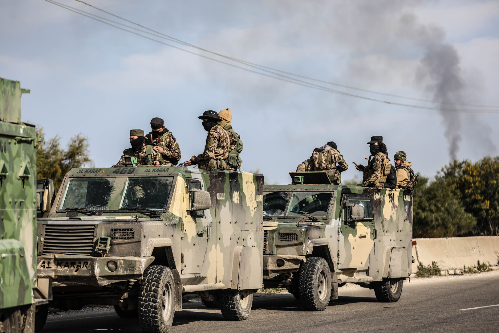 تلفزيون سوريا مقتل 3 عناصر من الجيش السوري قرب حدود لبنان