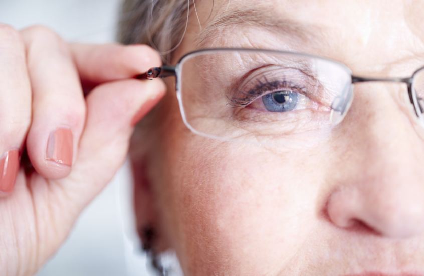 تجربة سريرية تثبت فشل مكمّل طبيعي في منع فقدان البصر المرتبط بالعمر