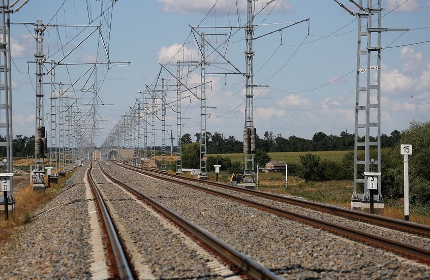 تضرر سكة حديد جراء سقوط مسيرة أوكرانية في كراسنودار بجنوب روسيا