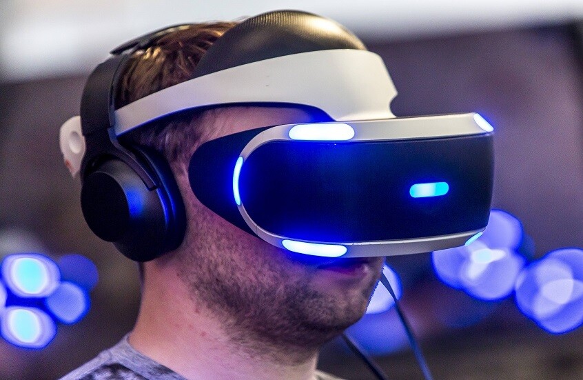 روسيا تختبر نظارات الواقع الافتراضي لاستخدامها في "روس"