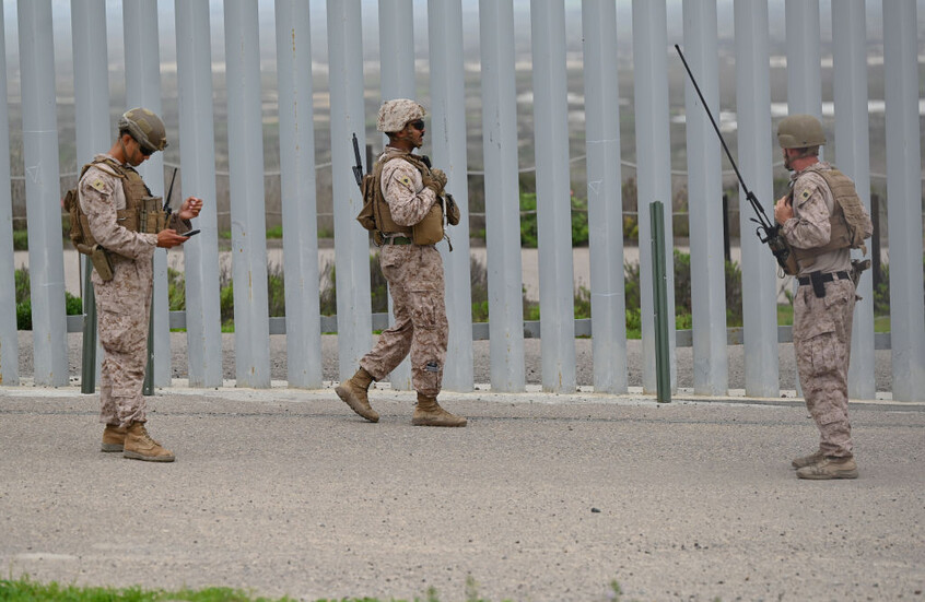 ترامب يأمر الجيش بالانتشار على الحدود الجنوبية