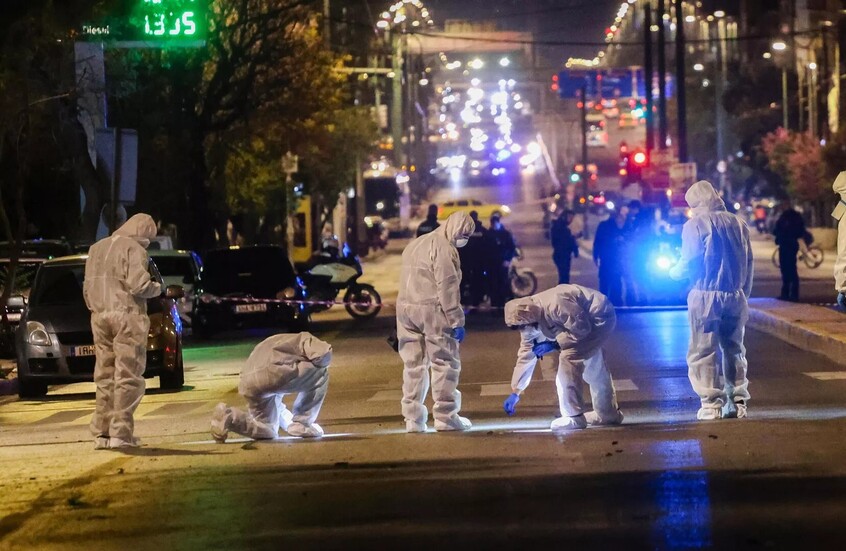 "الدفاع الثوري" يتبنون التفجير الأخير في أثينا ويهدونه إلى "الشعب الفلسطيني ومقاومته البطولية"