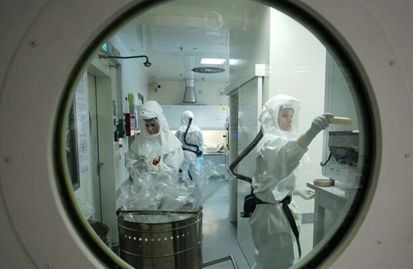 كوميرسانت: الولايات المتحدة تمنع روسيا من الوصول إلى جزء من بيانات نظام الرعاية الصحية