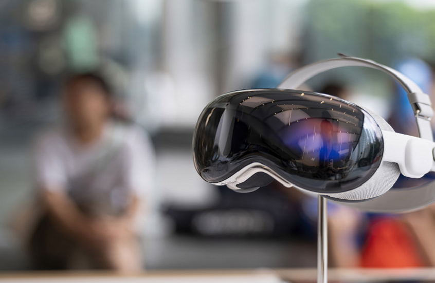 آبل تطور نماذج جديدة من نظارات الواقع الافتراضي