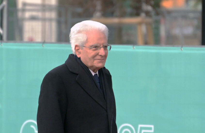 الرئيس الإيطالي يخضع لعملية جراحية