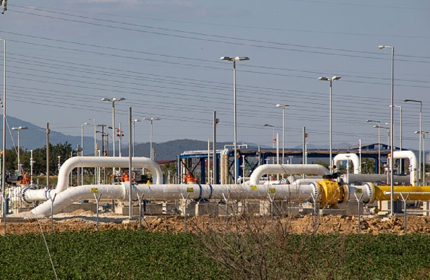 مستثمر إيطالي يشير إلى ارتفاعات مهولة في فواتير الغاز والكهرباء