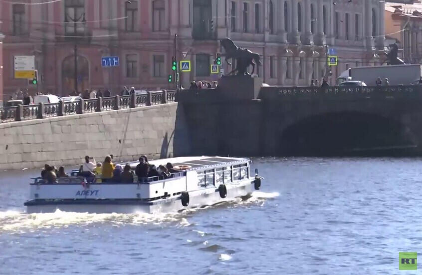 سانت بطرسبرغ.. افتتاح موسم الملاحة النهرية