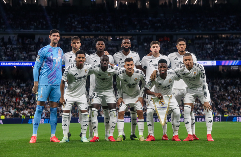 أنشيلوتي يعلن عن تشكيلة ريال مدريد الأساسية لمواجهة أرسنال