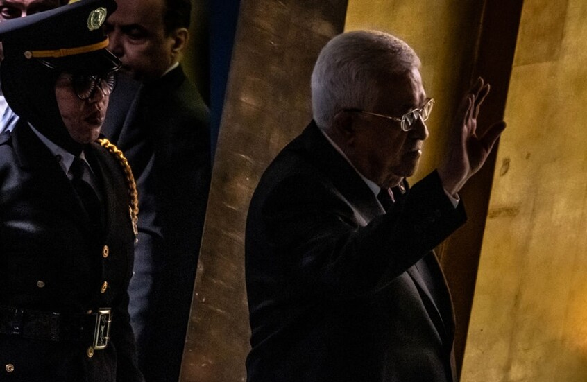 مصدر مطلع يؤكد لـ RT رفض إسرائيل هبوط مروحيات أردنية لنقل الرئيس الفلسطيني إلى سوريا