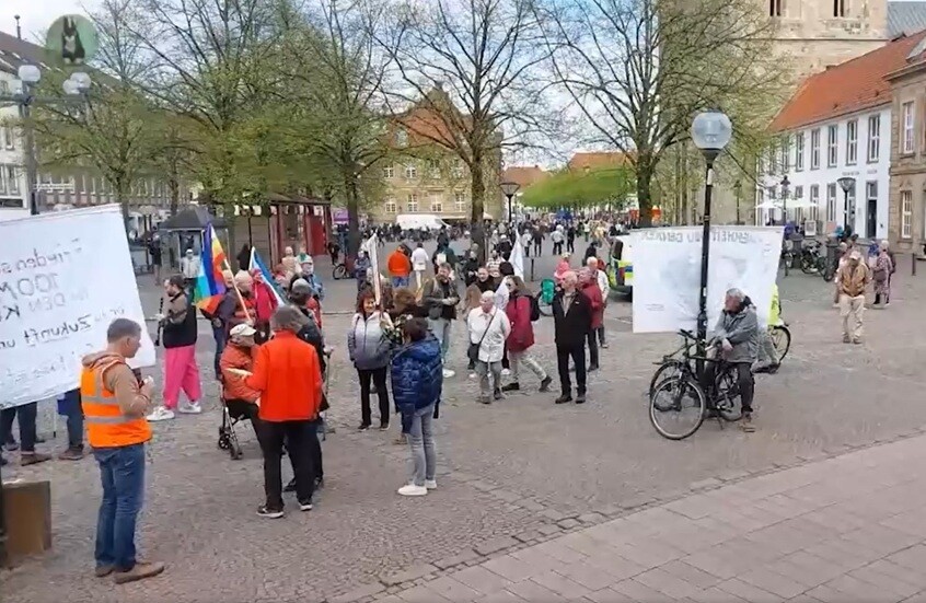 ألمانيا.. تنظيم مسيرات عيد الفصح السنوية تحت شعار "حمامة السلام" (فيديو)