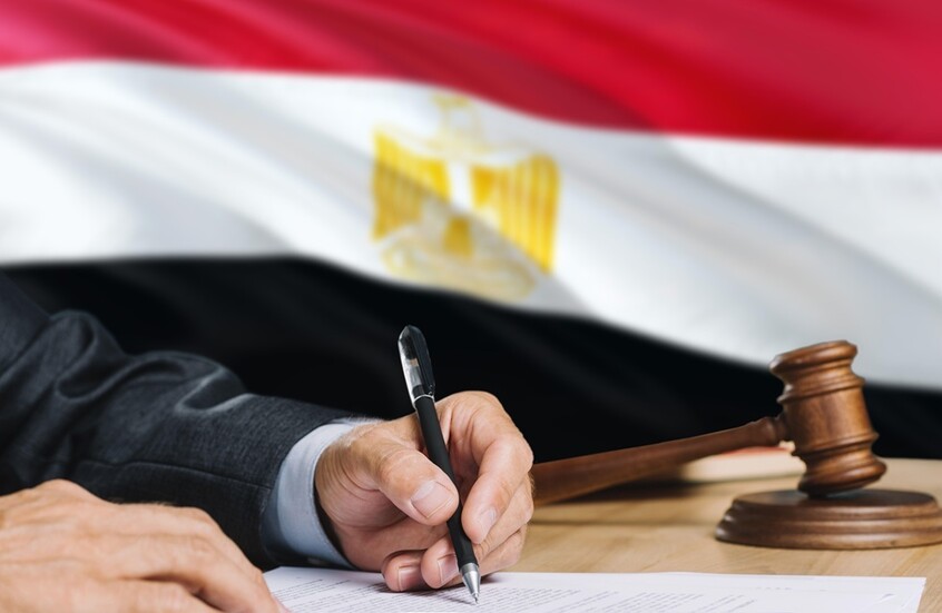 مصر.. المشدد 5 سنوات وغرامة في حق المقاول محمد علي بتهمة "غسيل الأموال والتهرب الضريبي"