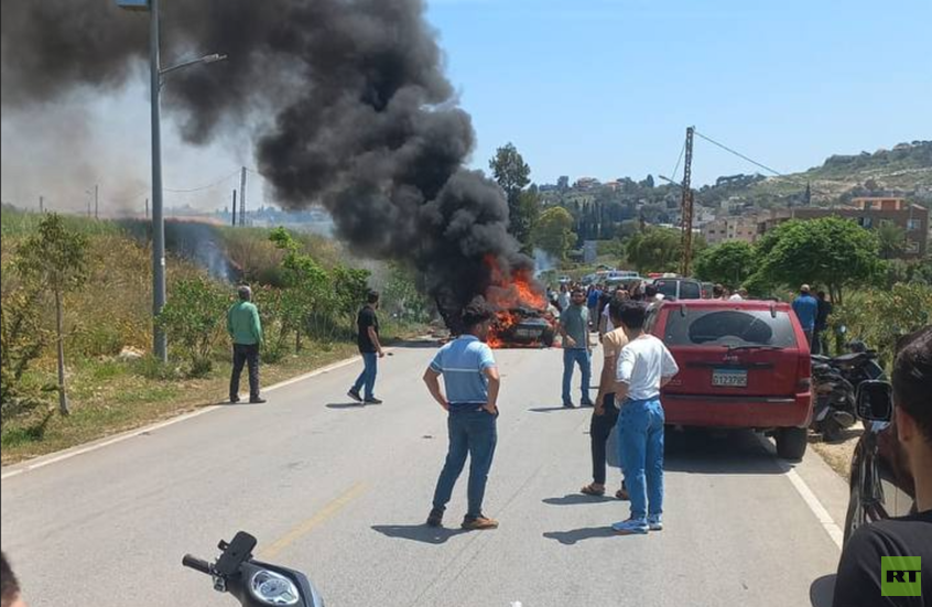 مراسلنا: قتيلان بغارة من مسيرة إسرائيلية على سيارة جنوب لبنان