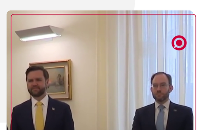 جي دي فانس يحتفل بعيد الفصح مع البابا فرنسيس بالفاتيكان