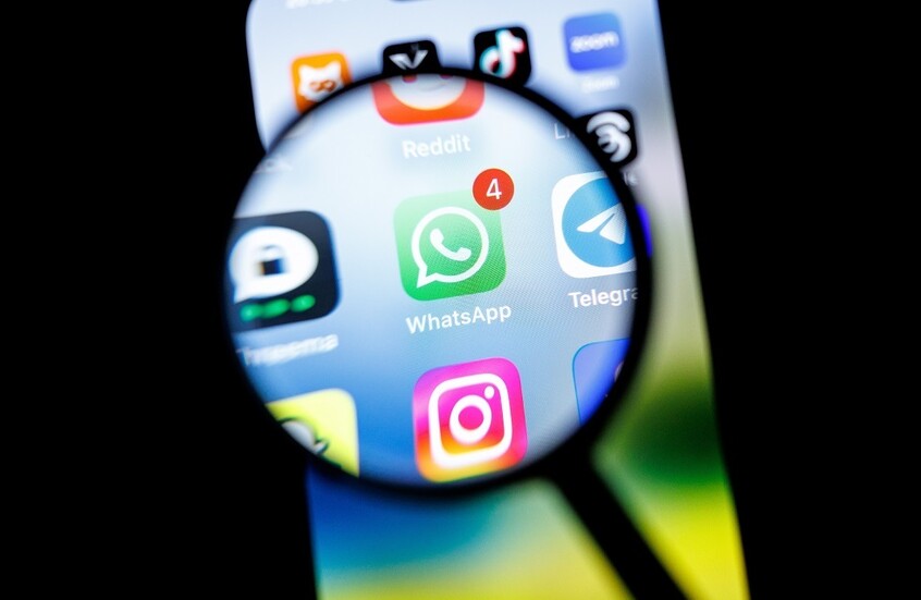 "تهديد فعلي ومتزايد".. هيئة الاتصالات السورية تحذر من استخدام تطبيقات "واتساب" المعدّلة