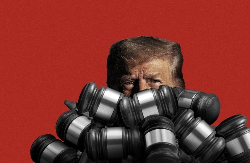 إدارة ترامب تواجه اتهامات بازدراء المحكمة في أزمات دستورية متصاعدة