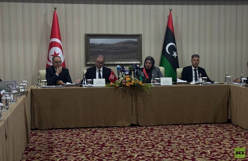 ليبيا وتونس تتفقان على تسهيل الإجراءات القنصلية وتعزيز التنسيق في ملفات الهجرة والعبور (صور)