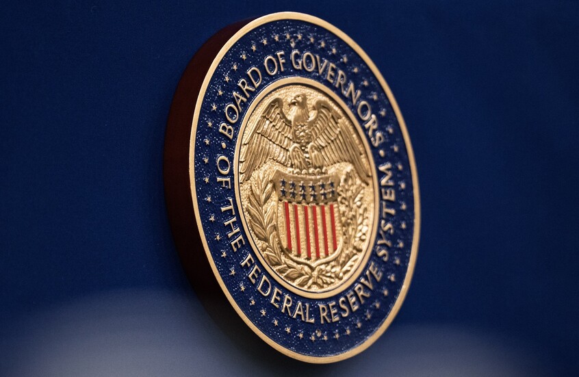 مصرفي أمريكي بارز يحذر من المساس باستقلالية الاحتياطي الفدرالي