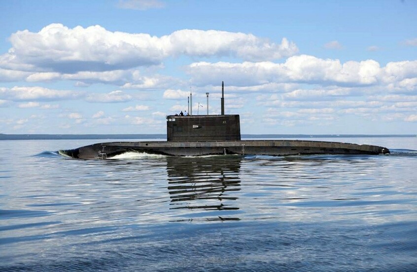 مفرزة تابعة للأسطول الروسي ترسو بميناء الجزائر (صور)