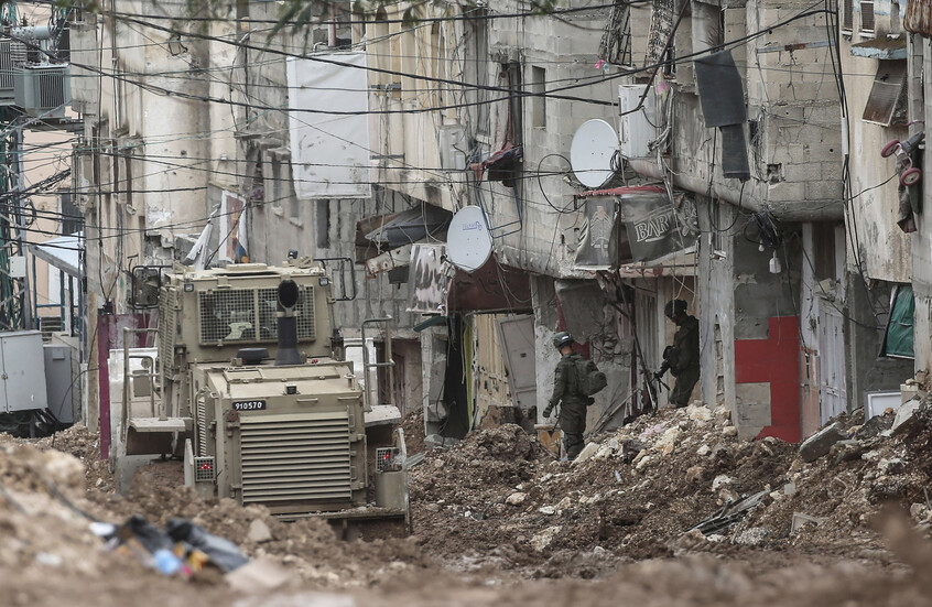 استمرار العمليات الإسرائيلية في جنين وطولكرم وسط تدمير للمنازل والبنى التحتية