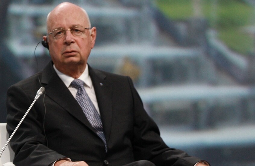 بعد 5 عقود من الرئاسة.. مؤسس "منتدى دافوس" يستقيل إثر فضائح التحرش