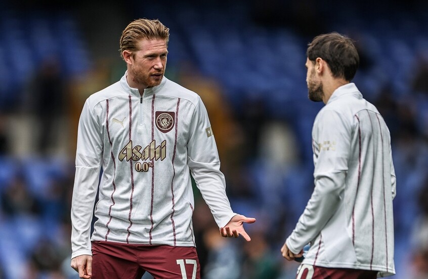 مانشستر سيتي يبلغ برناردو سيلفا بقرار "محبط" بشأن مستقبله مع الفريق