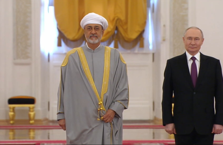 مراسم استقبال الرئيس فلاديمير بوتين لسلطان عمان هيثم بن طارق آل سعيد في الكرملين