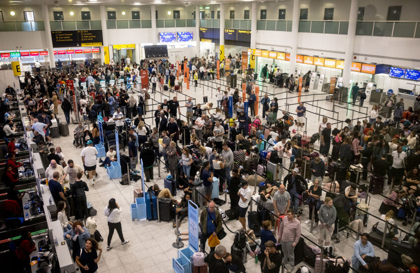 للعام الثاني على التوالي.. مطار غاتويك يحتفظ بلقب أسوأ مطار في المملكة المتحدة