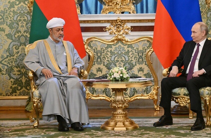 الرئيس الروسي والسلطان العُماني يعربان عن قلقهما إزاء الوضع في قطاع غزة