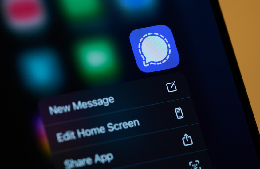 وسائل إعلام: تزايد الاهتمام بتطبيقات آمنة بعد فضيحة "سيغنال" في واشنطن