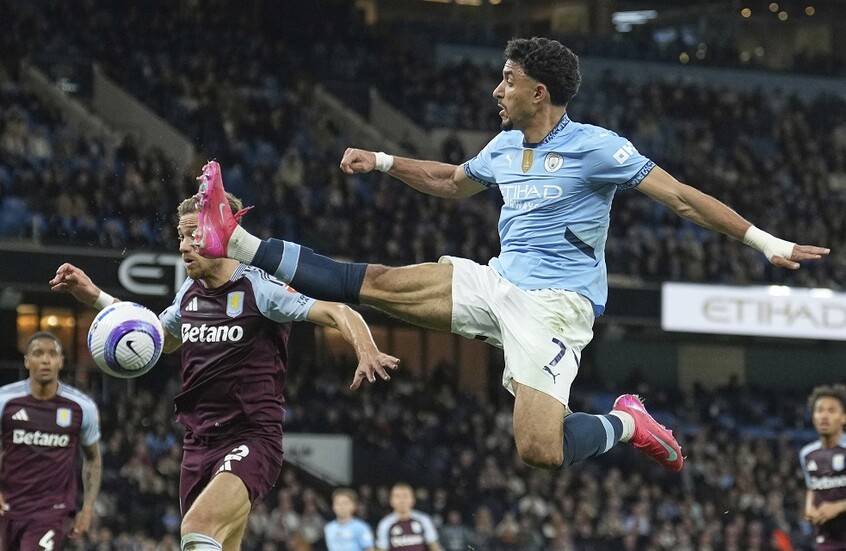 شاهد.. مانشستر سيتي يسقط أستون فيلا بهدف قاتل