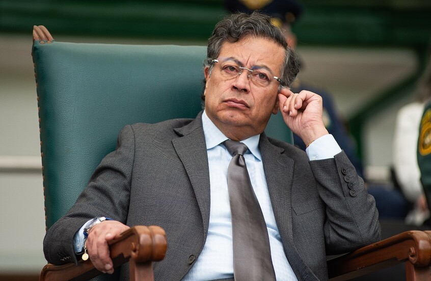 الرئيس الكولومبي يعلن إلغاء السلطات الأمريكية لتأشيرته