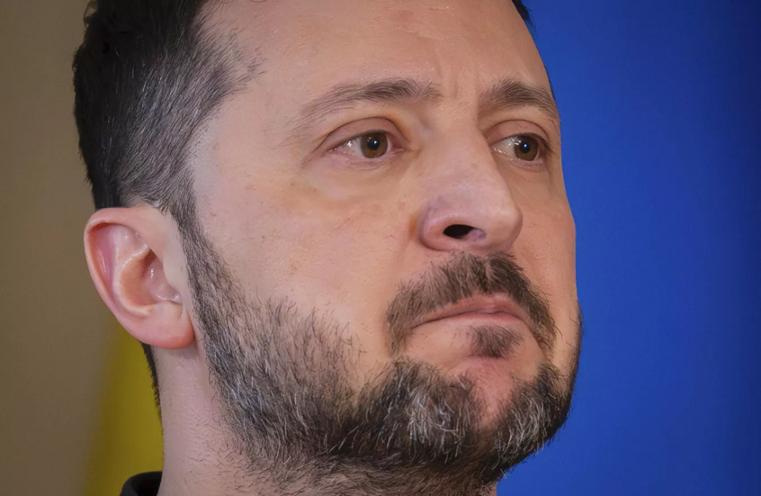 تحذير غربي لزيلينسكي: استعد للأسوأ إذا انسحبت واشنطن من المفاوضات!