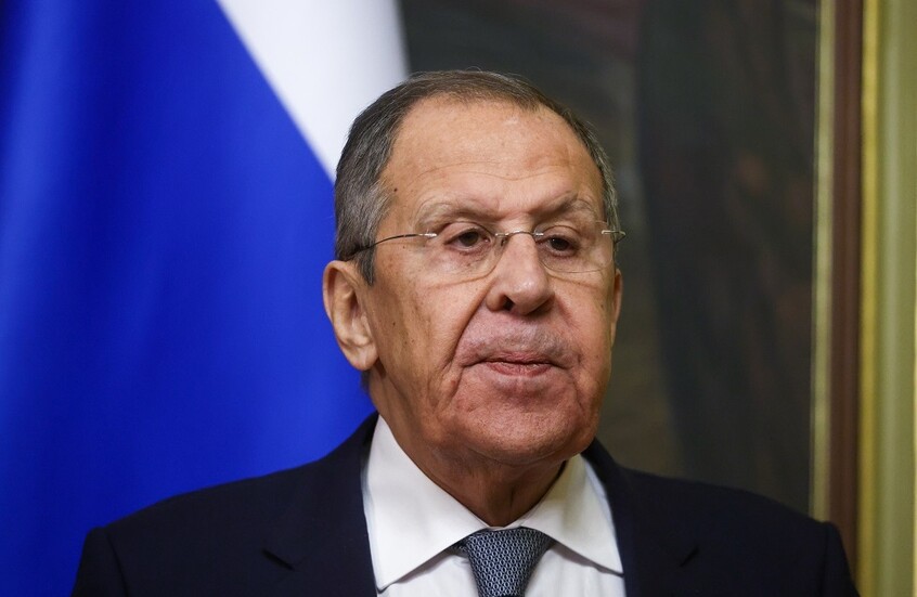 لافروف: الغرب يحاول العودة إلى "اللعبة الأفغانية" في الدوحة