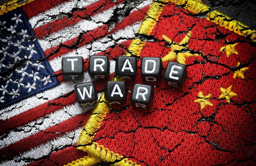 الصين تنفي إجراء أي مفاوضات تجارية مع الولايات المتحدة