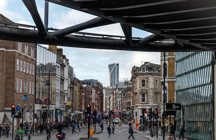 السفارة الروسية في لندن: العقوبات البريطانية الجديدة عدائية وبلا معنى
