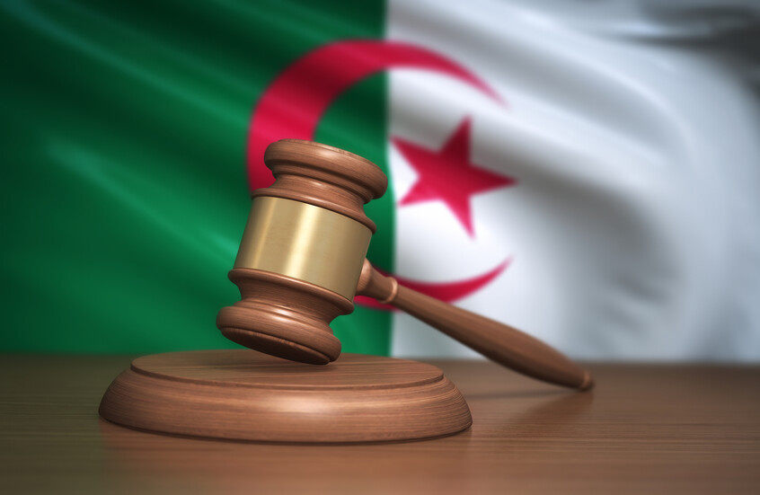 الجزائر.. الحكم بالسجن 5 سنوات ضد المدير العام السابق للتشريفات برئاسة الجمهورية