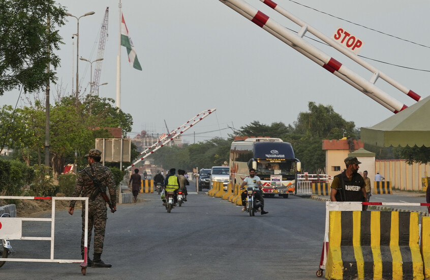 تدمير منزلي متهمين بهجوم إرهابي في الهند