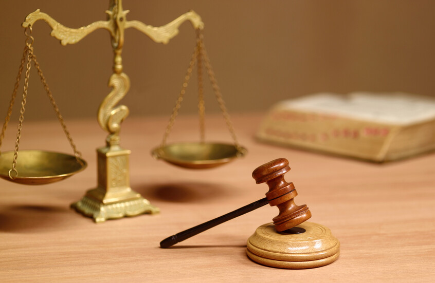 لبنان.. الحكم بالأشغال الشاقة 112 عاما على أب اغتصب بناته