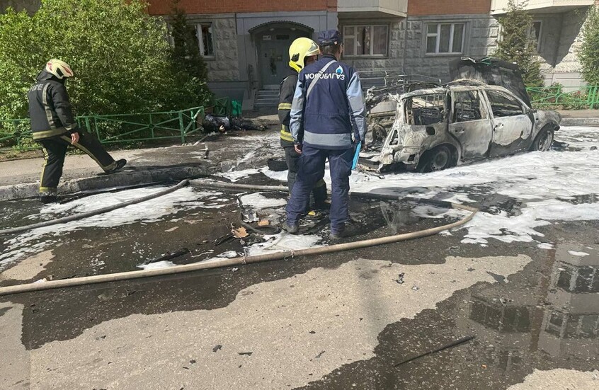 انفجار سيارة بمقاطعة موسكو وأنباء عن مقتل مسؤول عسكري رفيع (فيديو)