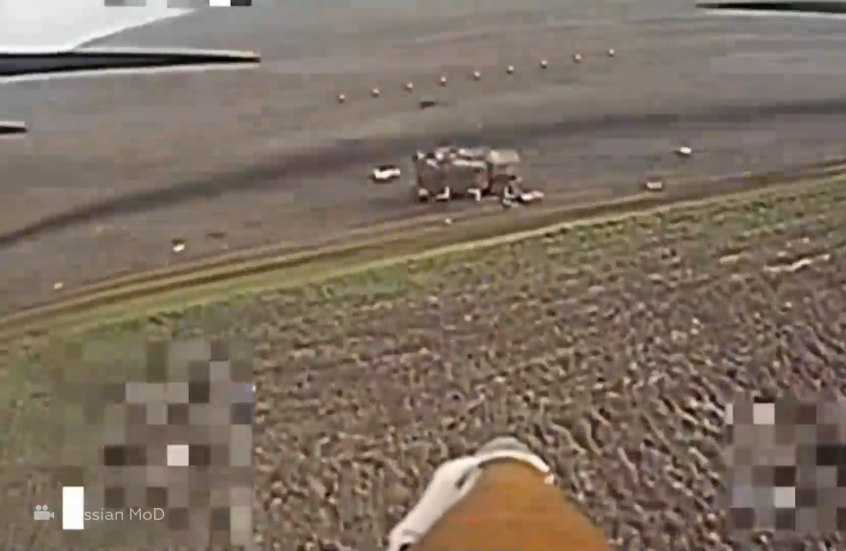 مسيرات روسية تحرق مركبة "ماكس برو" الأمريكية في دونيتسك