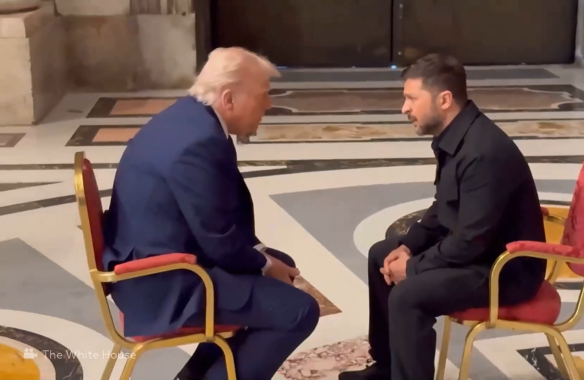 وجها لوجه.. لقاء ترامب وزيلينسكي خلال جنازة البابا فرنسيس في روما