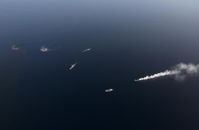 البحرية الهندية تتدرب على إطلاق الصواريخ المضادة للسفن في بحر العرب (فيديو)